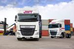 DAF XF 460 6x2 FTG Space Cab 2013 года (UK)